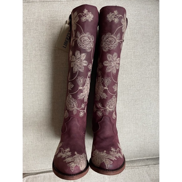 Liberty Black Embroiled Pressed Blossom Cowgirls Boots - Picture 4 of 15